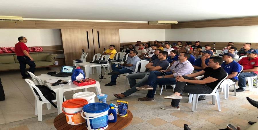 Treinamento Como Cuidar de Piscinas de Grandes Volumes é sucesso em Fortaleza-CE